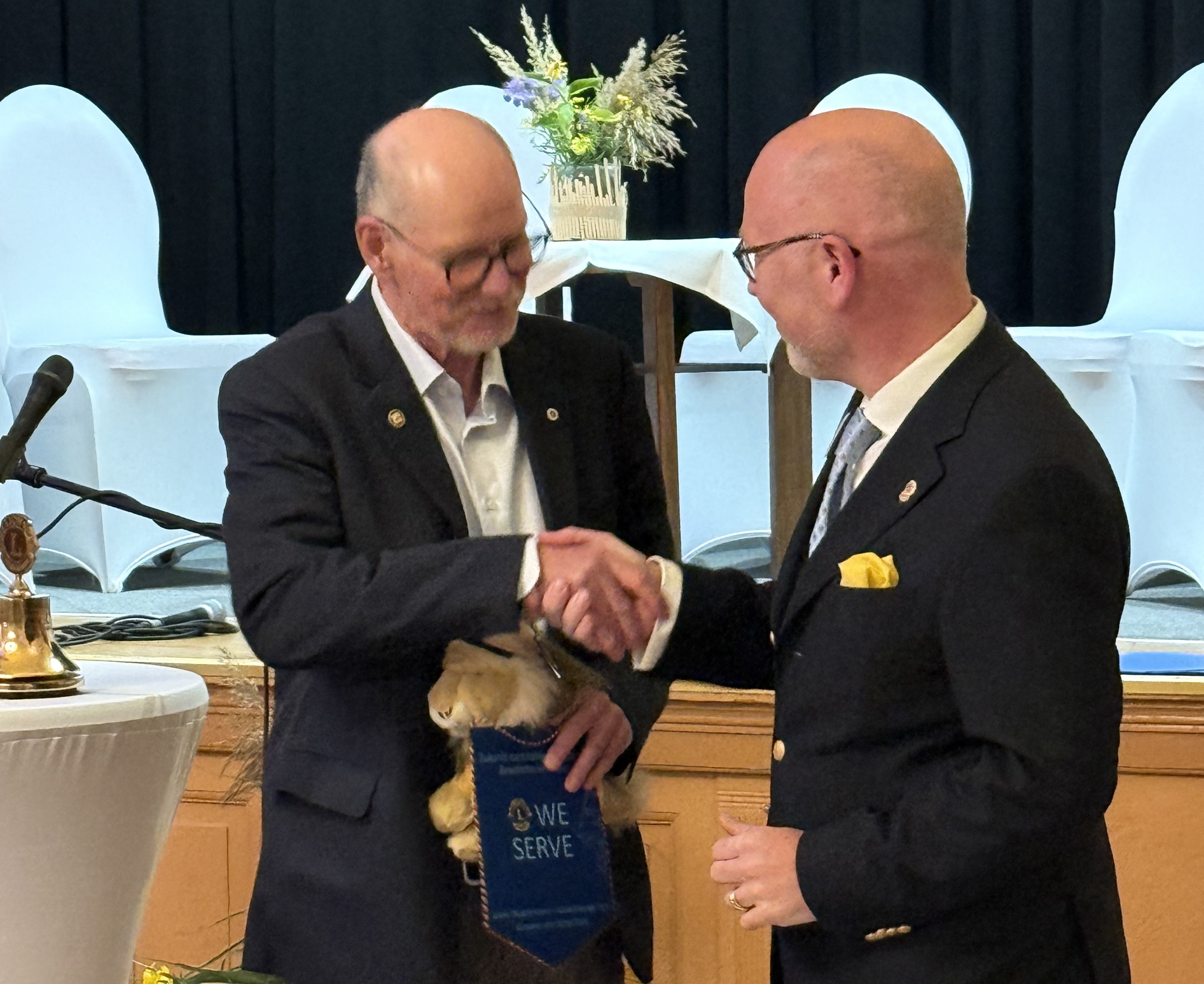 Gratulation vom Distrikt-Govenor